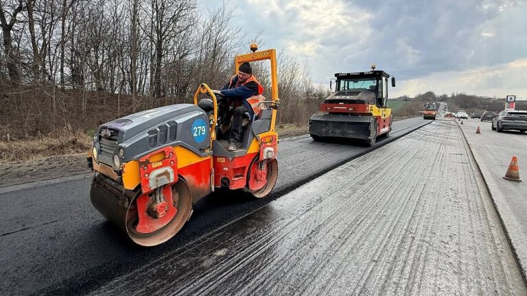 Ремонт траси Миколаїв – Одеса: завершено понад 9 тис квадратних метрів