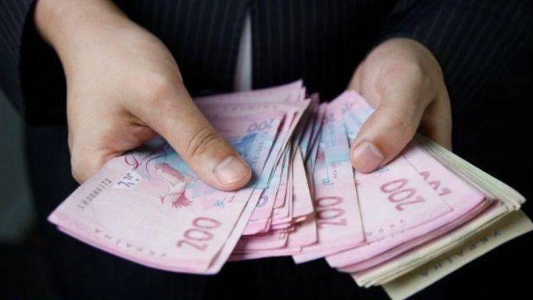 Жителі Херсона отримають значну фінансову підтримку від громади