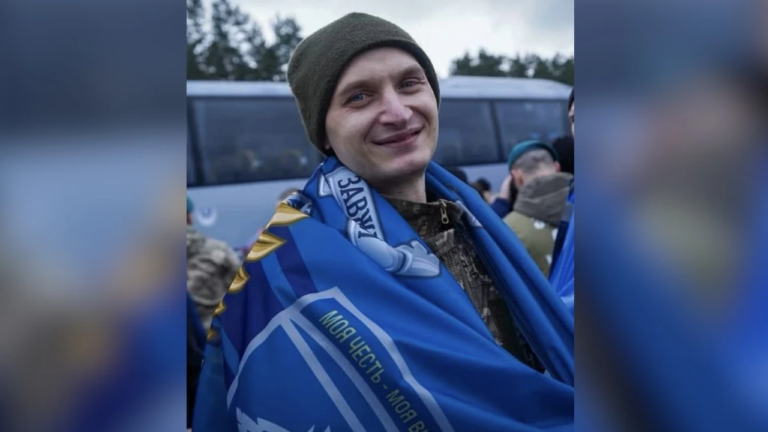 Військового з Херсонщини звільнили з полону після чотирьох років