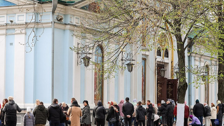 Поліція Миколаївщини забезпечила порядок під час Великодня