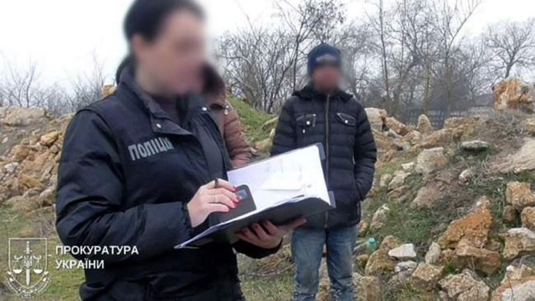 Директору будівельної фірми на Одещині висунули підозру у розкраданні коштів