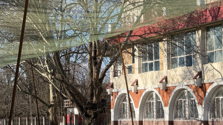 Херсонські комунальні підприємства отримали пристрої РЕБ для захисту від атак