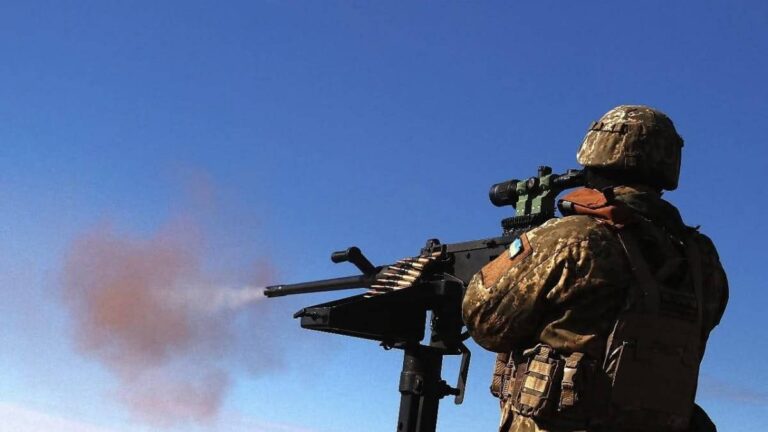 Після нічної атаки БПЛА в Миколаєві горів об’єкт промислового призначення та пошкоджено лікарню