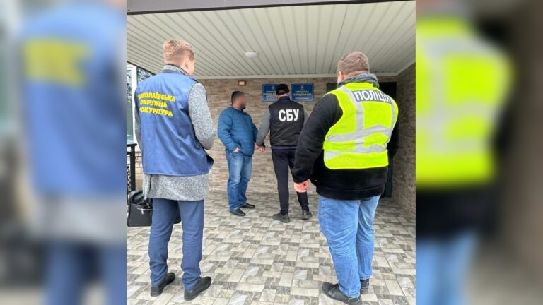 Керівника Первомайської селищної адміністрації судитимуть за розтрату 2,4 млн грн