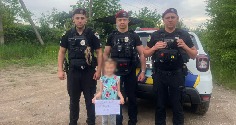 У Запоріжжі поліція за допомогою дрона за годину знайшла зниклу 5-річну дівчинку