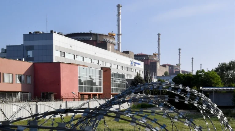Росія заявила про прямий удар дроном по енергоблоку ЗАЕС: Україна відкинула звинувачення