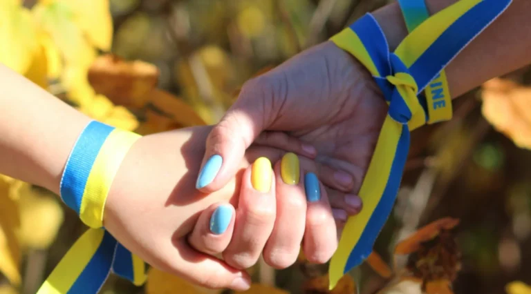 Україна повернула з окупованої Херсонщини ще трьох підлітків
