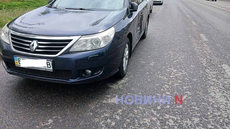 ДТП у Миколаєві: Chevrolet зіткнувся з Renault на проспекті