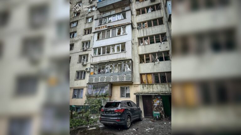Внаслідок атаки 13 травня в Одесі постраждали люди та пошкоджено житлову інфраструктуру