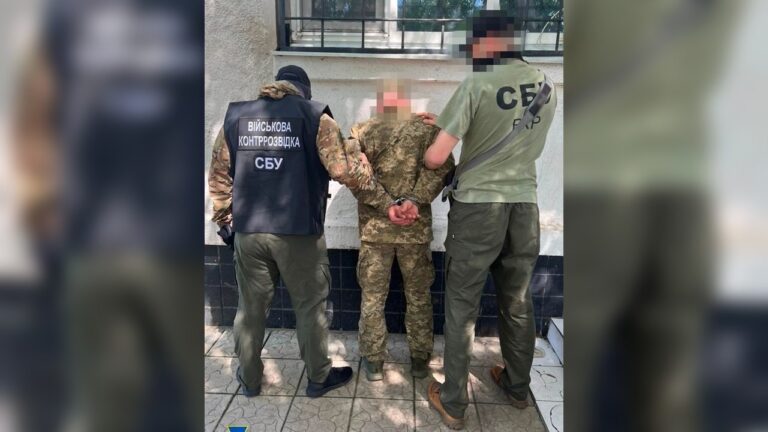 В Одесі майору ЗСУ повідомили про підозру у вимаганні хабаря