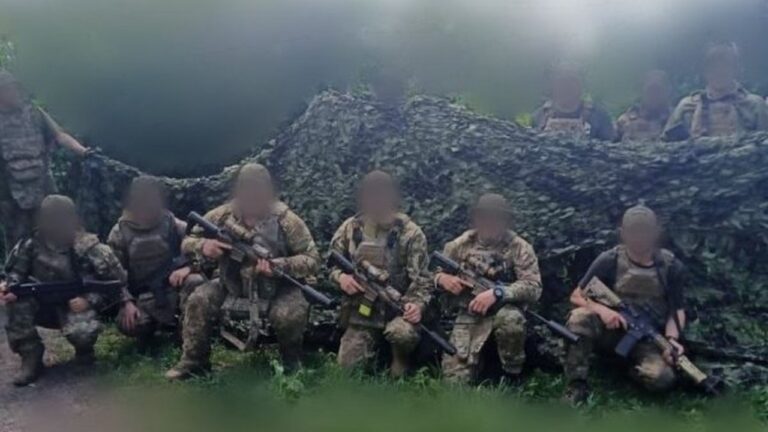 Верхньорогачицька громада передала допомогу військовим на фронт