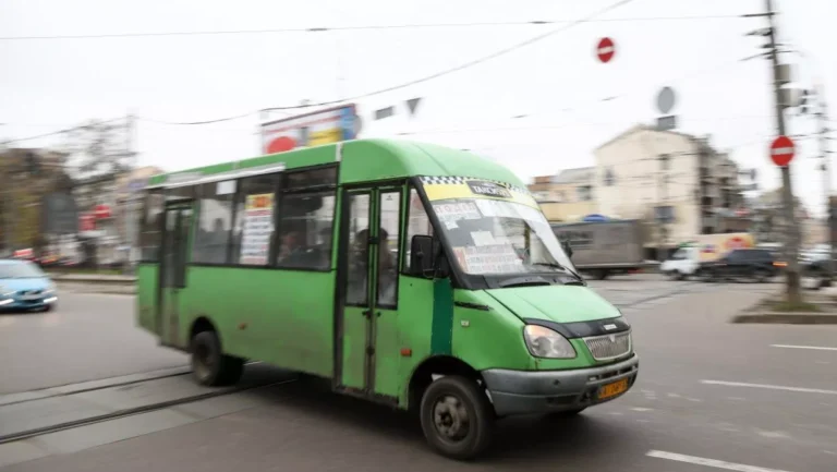 У Вознесенську вартість проїзду може зрости до 20 грн: мешканці обурені роботою транспорту