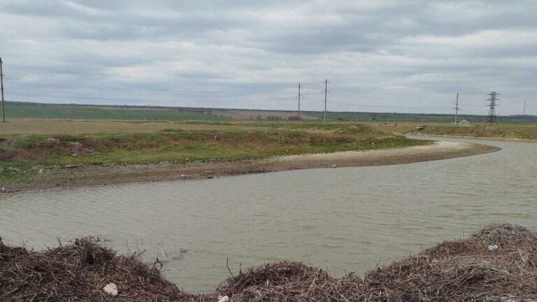 На Одещині жінку засудили за незаконне вилучення ґрунту з річки Сарата