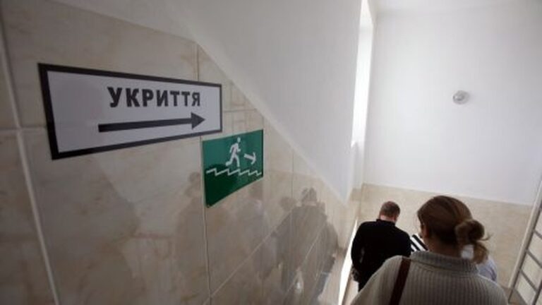 На Херсонщині перевірили будівництво укриттів для ліцеїв: знайшли порушення на на 1,34 млн грн