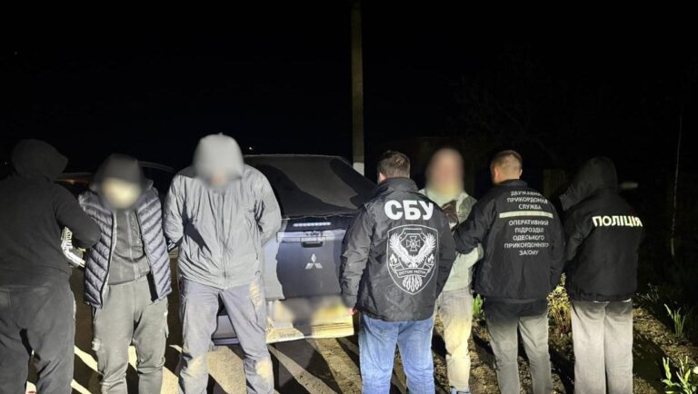 В Одесі правоохоронці ліквідували чергову схему незаконної втечі за кордон
