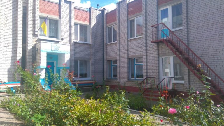 У Запоріжжі один із дитсадків адаптують під прихисток для переселенців