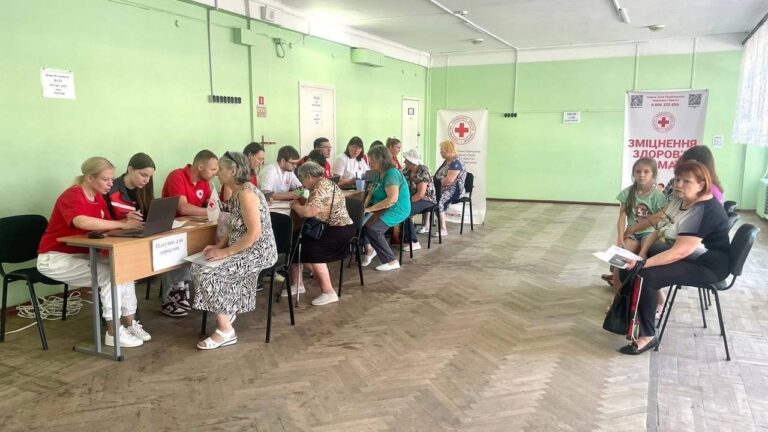 В Одесі понад 200 людей отримали допомогу від Українського Червоного Хреста