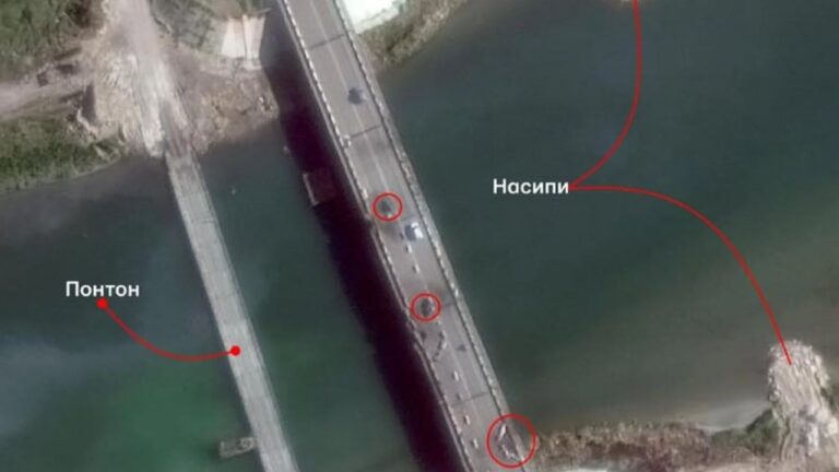 Росіяни перебудовують логістику на півдні через пошкодження ключових мостів: що відомо