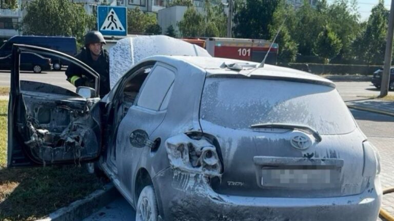 У Запоріжжі безпілотник влучив в автозаправку: місто готує мобільні АЗС