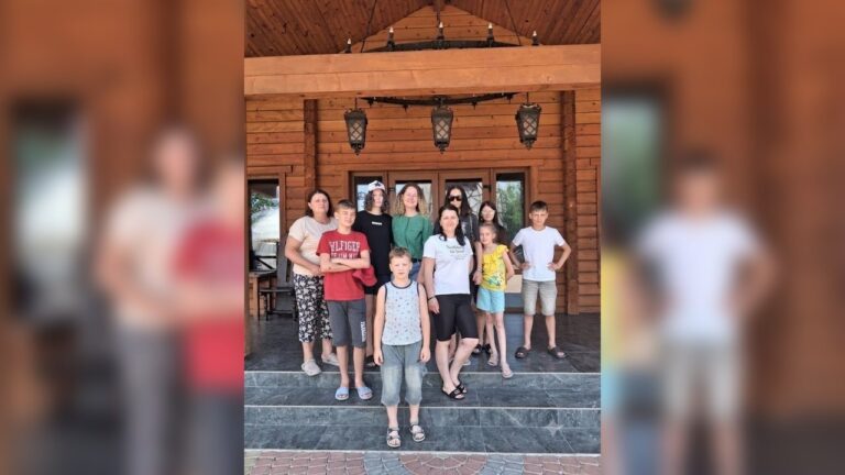Діти з Херсонщини вирушили на відпочинок і реабілітацію до Львівської області