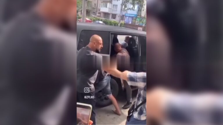 У Запоріжжі стався конфлікт між працівниками ТЦК та перехожими