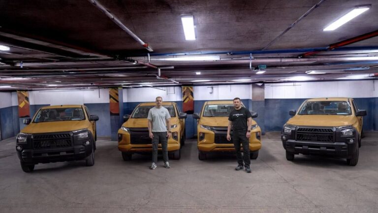 Німеччина передала комунальним службам Херсонщини нові автомобілі — ОВА