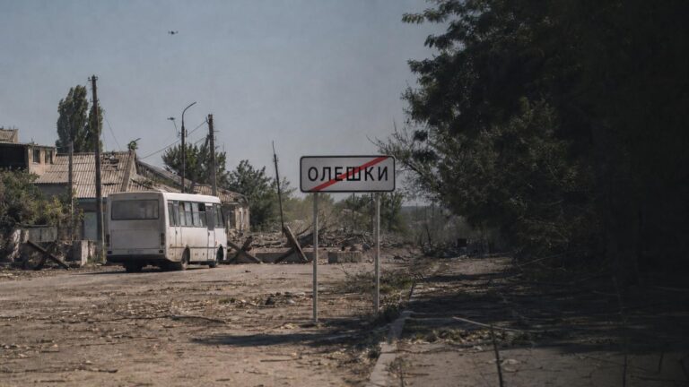 Сальдо звинуватив Україну у зриві “режиму тиші” в Олешках: що відомо