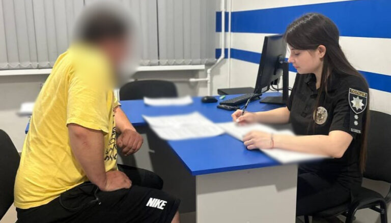 Мешканець Одещини зґвалтував двох хлопчиків 10 та 11 років: поліція затримала його