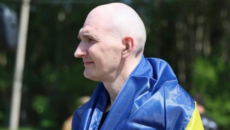 Захисник Маріуполя Олександр Катков повернувся на батьківщину після чотирьох років полону в РФ