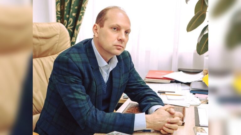 Херсонські освітяни просять МОН втрутитися у ситуацію з мобілізацією Кияновського