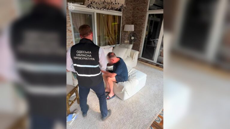 Заступнику голови Одеської облради повідомили про підозру у шахрайстві