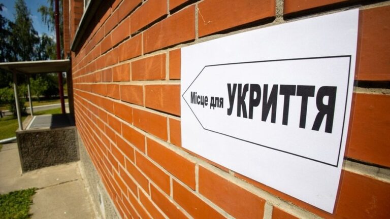 Суд відпустив під заставу фігуранта справи про розкрадання коштів на укритті в Херсоні