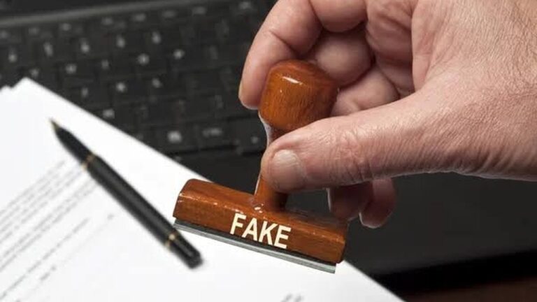 На Миколаївщині посадовця ЦНАП підозрюють у незаконній зміні даних земельного реєстру