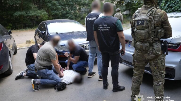На Одещині військовослужбовця підозрюють у корупційній схемі ухилення від мобілізації