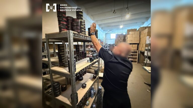 В Одесі викрили схему продажу контрафактного тютюну на понад 6 млн грн