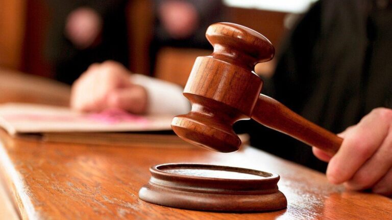 В Одесі судитимуть чиновницю міськради через переплату понад пів млн грн за ремонт будинку