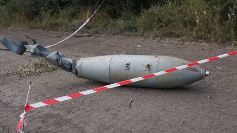 Росія вдарила авіабомбами по підприємству в Херсоні: загинув охоронець