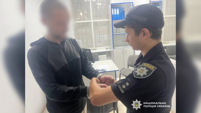 На Одещині затримали військового за підозрою у жорстокому побитті знайомого
