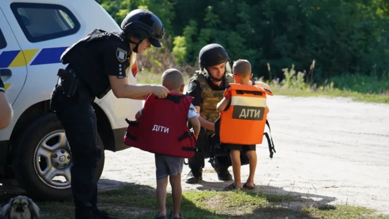 У двох громадах Запорізької області оголошено примусову евакуацію неповнолітніх