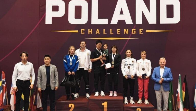 Херсонська спортсменка здобула срібло на турнірі з вільної боротьби в Польщі