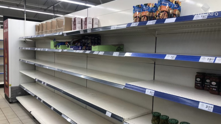 Порожні полиці у METRO та “Сільпо”: чому зникають продукти, чи є дефіцит і що буде далі