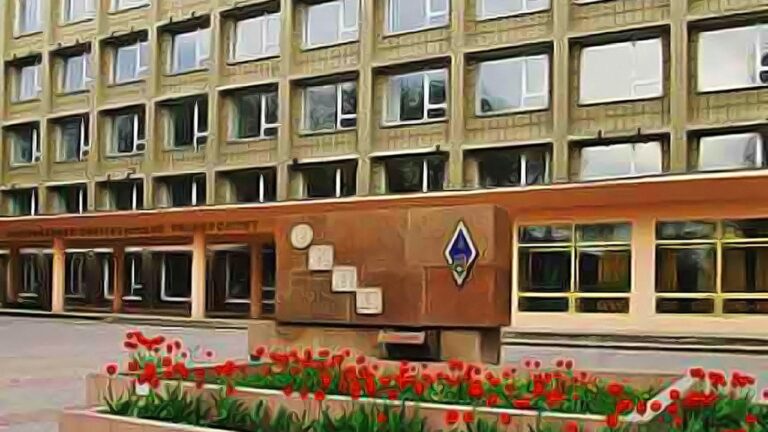 Ректор Одеської політехніки завершує контракт, конкурсу досі немає