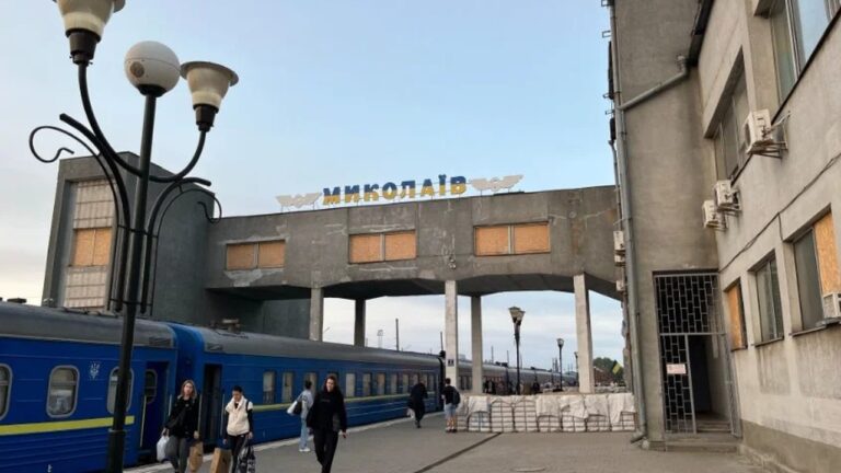 “Укрзалізниця” змінила рух на Херсонщині: поїзди до Миколаєва скасували