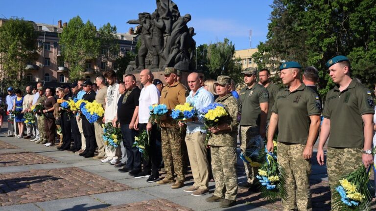 У Миколаєві відбулася церемонія пам’яті полеглих Захисників України