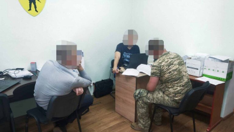 Командира військової частини на Миколаївщині судитимуть за схему з бойовими виплатами
