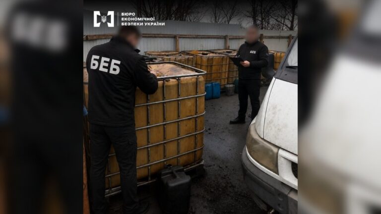 На Одещині суд покарав організатора нелегальних АЗС