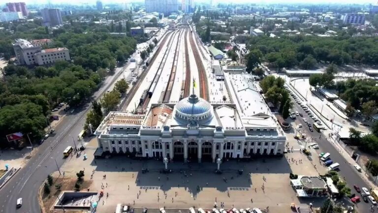 “Укрзалізниця” виставила на оренду приміщення вокзалу в Одесі