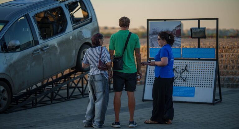 У Запоріжжі безкоштовно покажуть фільм про евакуацію людей із прифронтової Костянтинівки