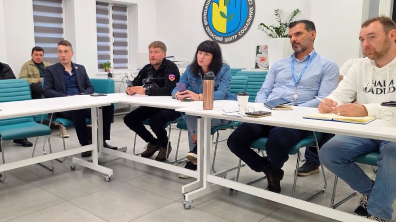 Зустріч представників прифронтових громад Запорізького району та гуманітарних організацій
