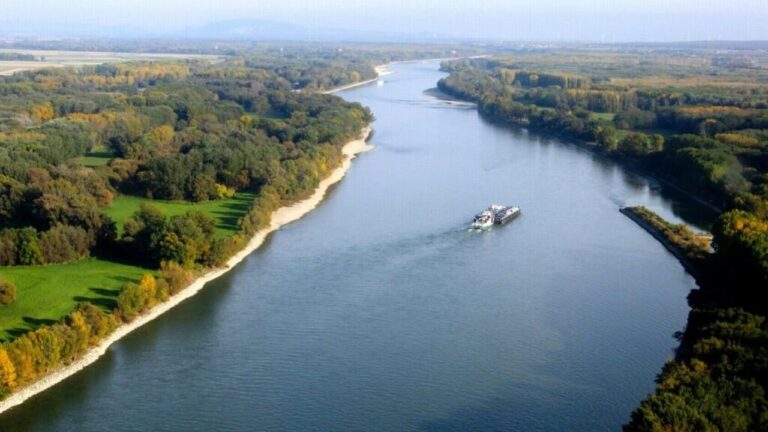 Україна та Румунія спільно пришвидшать рух суден через Сулінський канал